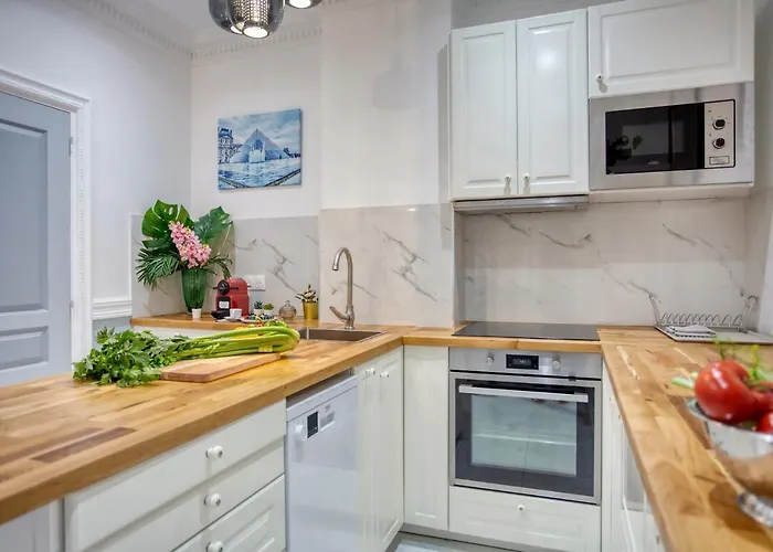 100m2 Avec 3ch - Romantique Centre Apartment