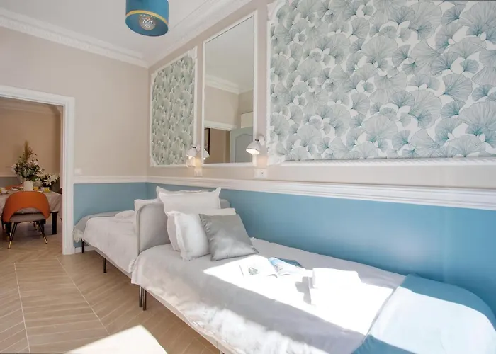 100m2 Avec 3ch - Romantique Centre Paris