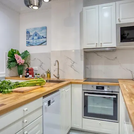 100m2 Avec 3ch - Romantique Centre Appartement